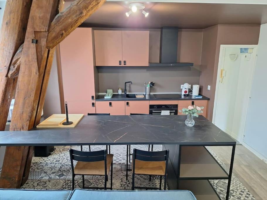 Appartement Lumineux T2 50 M2 - Hypercentre Besançon Extérieur photo
